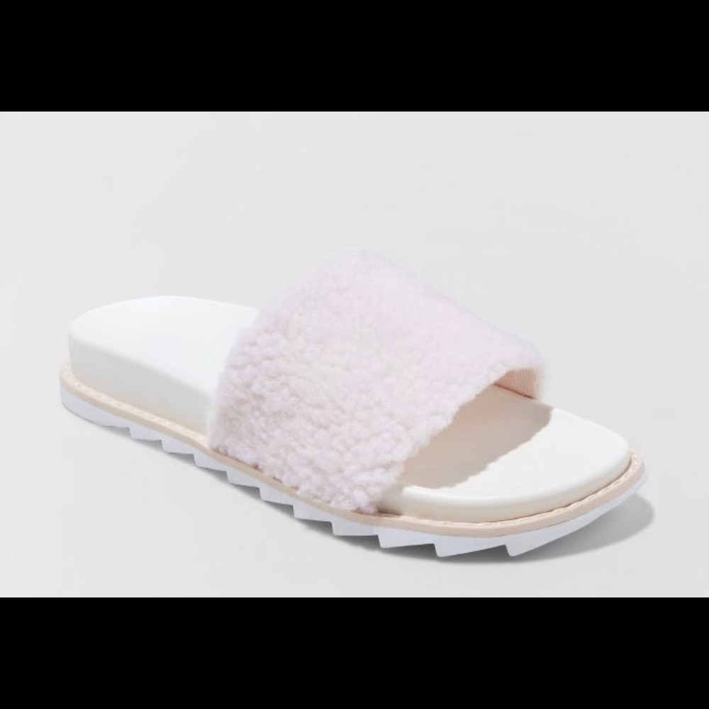 Stars Above Women’s Ferlet Slippers Cream